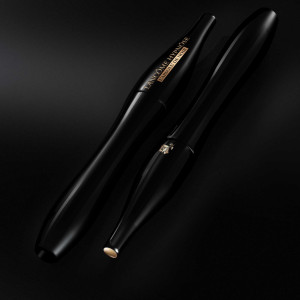 Mascara Hypnôse L'Absolu de Noir - Ultra Black Tailored Volume Mascara Mascara Hypnôse L'Absolu de Noir - Ultra Black Tailored Volume Mascara